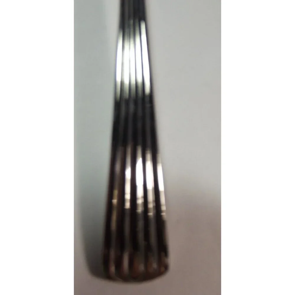 Reed & Barton Sugar Shell Spoon TRINITY HALL 18/10 stainless 6.5